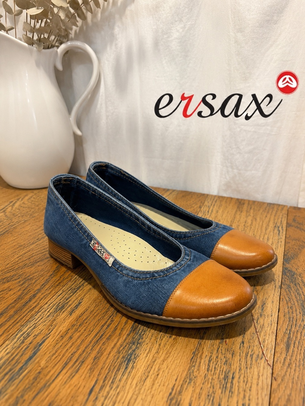 ERSAX Blue Denim & Tan Cap Toe Heels Women’s Size 39
